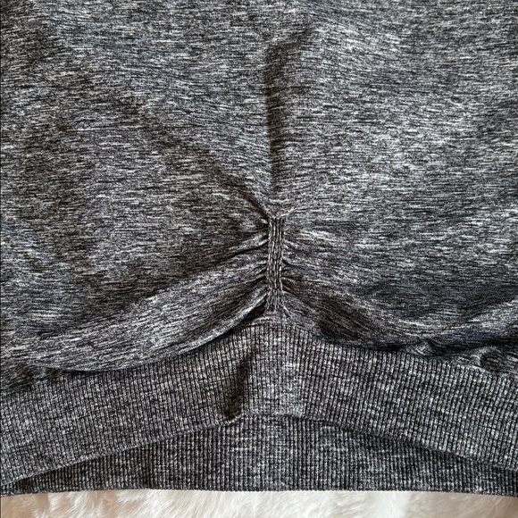 Gymshark Charcoal Long Sleeve Crop Top - Picture 5 of 5